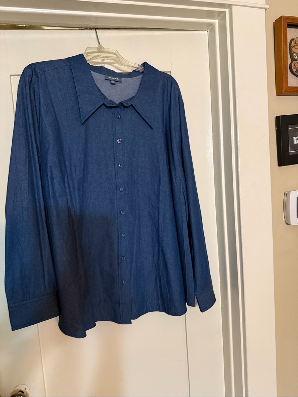 Button-Front Deep Blue Collared Blouse - Picture 2 of 2